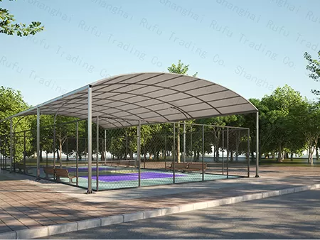 Клиенты добавляют желоб для сбора воды в месте соединения дугового навеса и колонны. Функция В дождливую и снежную погоду на открытом воздухе дождевая вода может концентрироваться и стекать в воду.